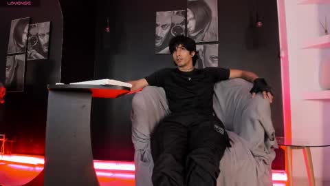 jett_savage online show from 09.09.25