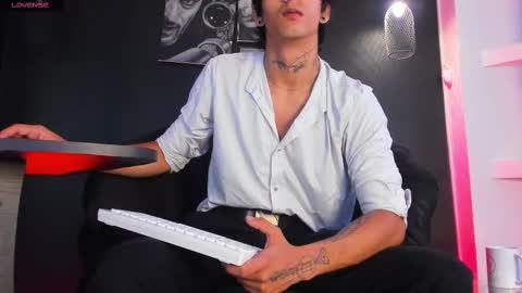 jett_savage online show from 09.10.25