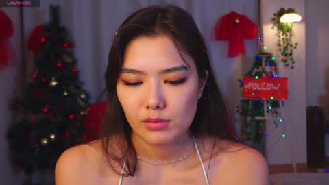 Hi all. My name is Naomi and Im glad to see you in my room  online show from 12.27.24