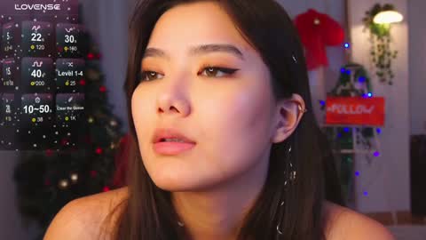 Hi all. My name is Naomi and Im glad to see you in my room  online show from 12.27.24