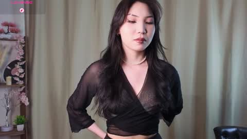 Agnes online show from 06.05.26