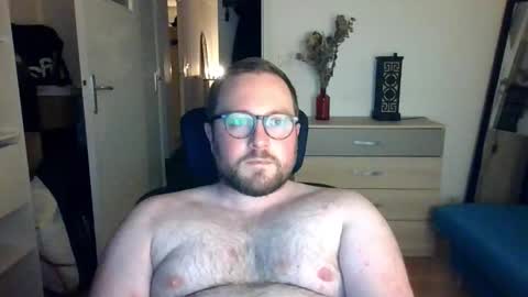 jeuneloup92 online show from 10.21.25