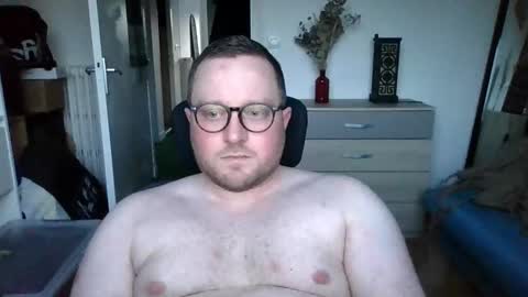 jeuneloup92 online show from 02.16.26