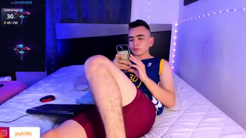 Snapshot of jey_keler chatting on 01.22.25 jey keler online show from 01.22.25