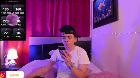Snapshot of jey_keler chatting on 02.20.25 jey keler online show from 02.20.25