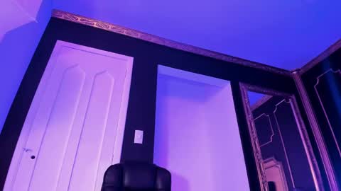 Snapshot of jeylee_ chatting on 03.07.25 Jeyy online show from 03.07.25