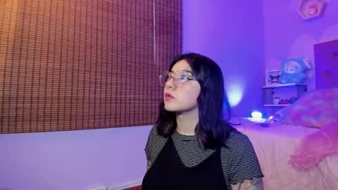 Snapshot of jeylee_ chatting on 09.23.25 Jeyy online show from 09.23.25