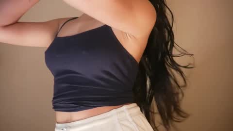 Snapshot of jhaanvi chatting on 03.01.25 Jhaanvi online show from 03.01.25