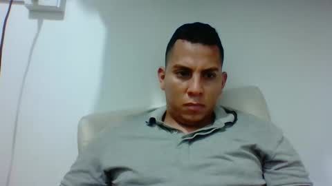 jhan1995 online show from 01.06.26