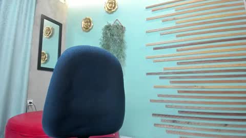 Jharol  online show from 10.30.25