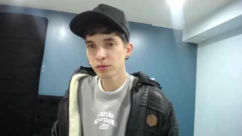 Jheampiero online show from 10.25.25