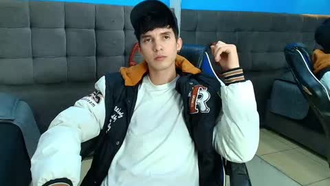 Jheampiero online show from 05.25.26