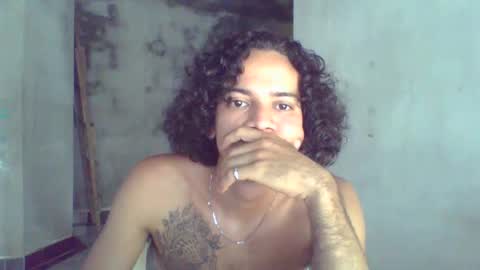 Snapshot of jhoan_19 chatting on 02.13.25 JHOAN online show from 02.13.25