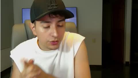 Jhoan Saenz online show from 10.08.25