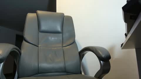 Jhoan Saenz online show from 11.23.25