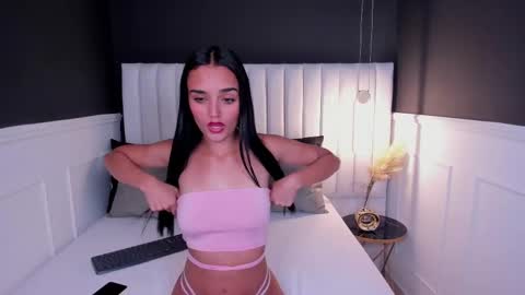 Jhoana  online show from 01.18.25