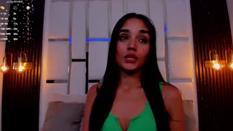 Jhoana  online show from 01.29.25