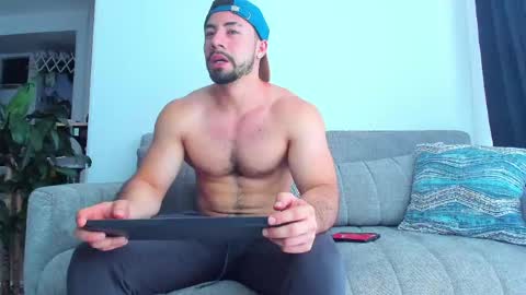 Jhojan Strong  online show from 04.02.26