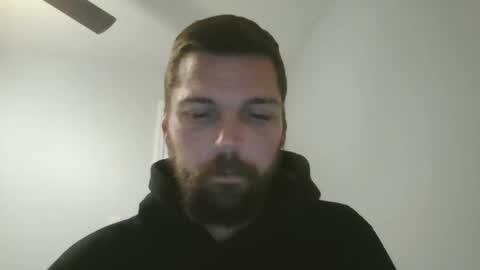 Snapshot of jholls chatting on 02.05.25 jholls online show from 02.05.25