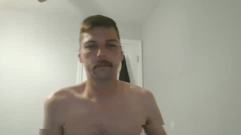 Snapshot of jholls chatting on 03.10.25 jholls online show from 03.10.25