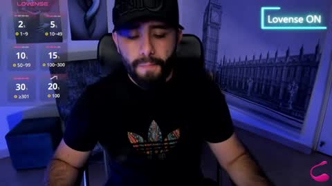 Snapshot of jhon_bear02 chatting on 10.01.25 John Bear.... online show from 10.01.25