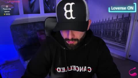 Snapshot of jhon_bear02 chatting on 11.04.25 John Bear.... online show from 11.04.25