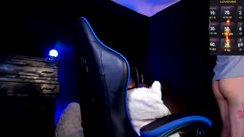 Snapshot of jhon_psyco chatting on 10.10.25 jhon_psyco online show from 10.10.25