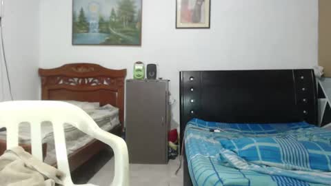 Snapshot of jhon_tommy chatting on 12.10.24 jhon tommy online show from 12.10.24