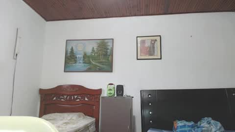 Snapshot of jhon_tommy chatting on 12.20.24 jhon tommy online show from 12.20.24