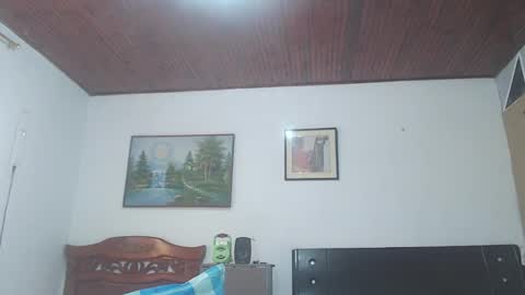 Snapshot of jhon_tommy chatting on 01.02.25 jhon tommy online show from 01.02.25