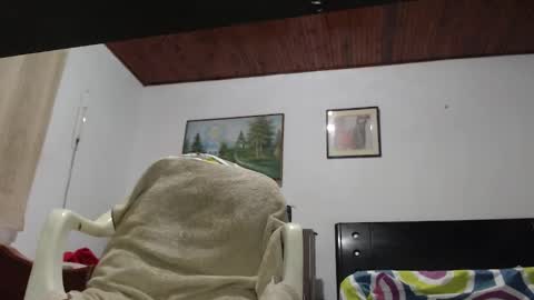 Snapshot of jhon_tommy chatting on 02.08.25 jhon tommy online show from 02.08.25