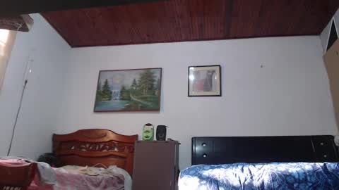 Snapshot of jhon_tommy chatting on 02.24.25 jhon tommy online show from 02.24.25