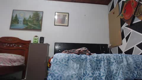 Snapshot of jhon_tommy chatting on 02.28.25 jhon tommy online show from 02.28.25