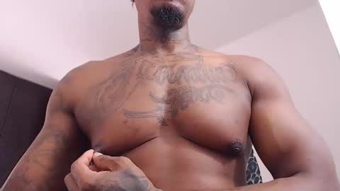 Jhon Tomson online show from 04.05.26