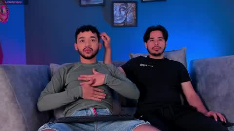Snapshot of jhonandjonny chatting on 04.22.26 Jhon and jonny online show from 04.22.26