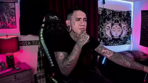 Snapshot of jhonny_ackerman chatting on 12.04.24 jhonny_ackerman online show from 12.04.24