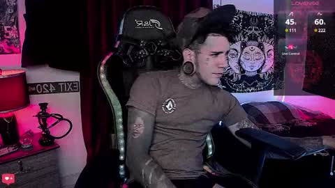 Snapshot of jhonny_ackerman chatting on 12.11.24 jhonny_ackerman online show from 12.11.24