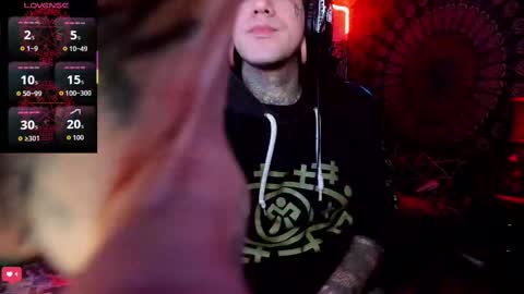 Snapshot of jhonny_ackerman chatting on 09.14.25 jhonny_ackerman online show from 09.14.25