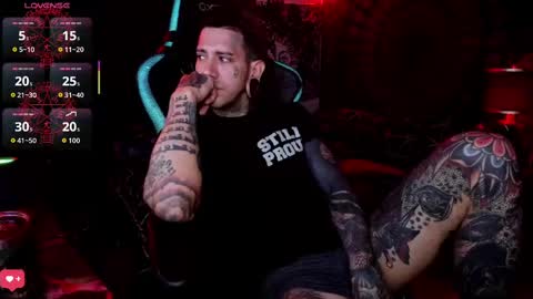 Snapshot of jhonny_ackerman chatting on 09.19.25 jhonny_ackerman online show from 09.19.25