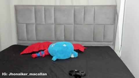 Snapshot of jhonny_macallan chatting on 02.01.25 Jhonaiker online show from 02.01.25