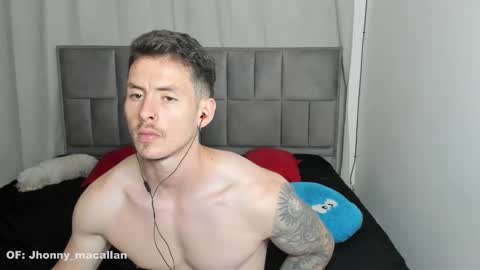 Snapshot of jhonny_macallan chatting on 02.18.25 Jhonaiker online show from 02.18.25