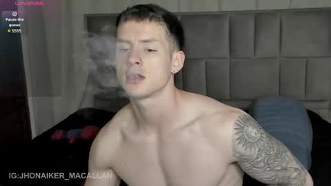 Snapshot of jhonny_macallan chatting on 09.23.25 Jhonaiker online show from 09.23.25