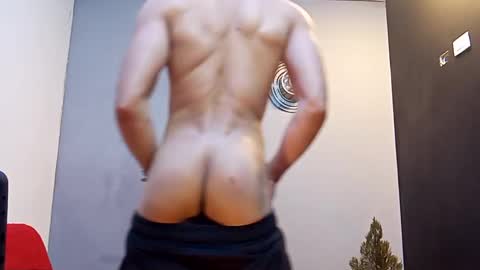 Snapshot of jhonny_thes28 chatting on 10.07.25 jhonny_thes28 online show from 10.07.25