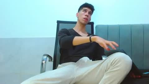 Snapshot of jhony_sex3 chatting on 07.09.26 jhony_sex3 online show from 07.09.26