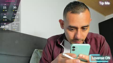 Jhony Alzate online show from 04.21.26