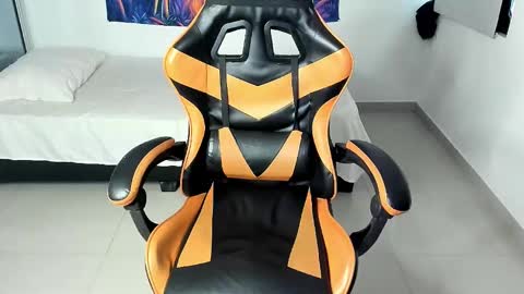 jhosep_hamilton online show from 10.08.25