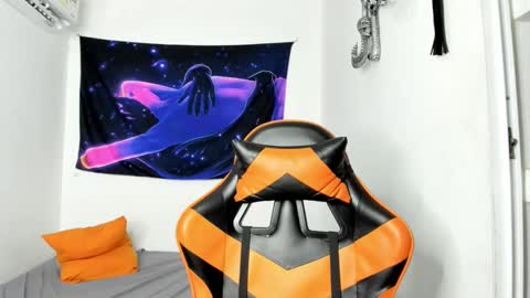 jhosep_hamilton online show from 10.11.25