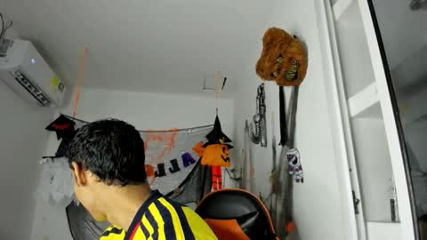 jhosep_hamilton online show from 11.02.25