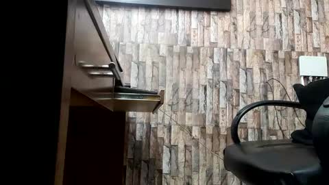 Snapshot of jhosuamoore chatting on 11.01.25 Jhosuamoore online show from 11.01.25