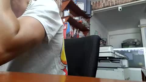 Snapshot of jhosuamoore chatting on 11.09.25 Jhosuamoore online show from 11.09.25